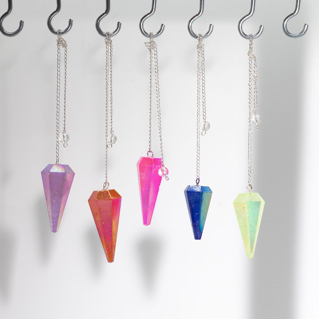 Pendule divinatoire rose à six facettes – 4 cm